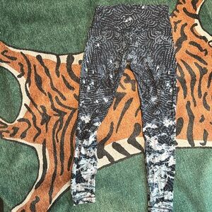 Lululemon align size 10